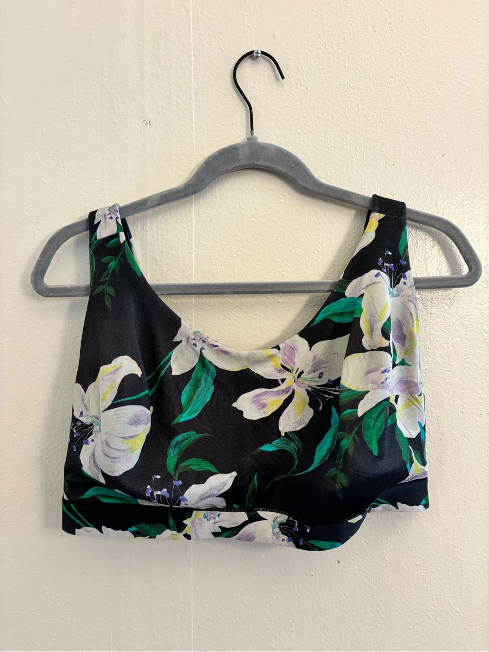 Cacique Black Floral Scoop Neck Wireless Unpadded Bra with White & Green Blooms